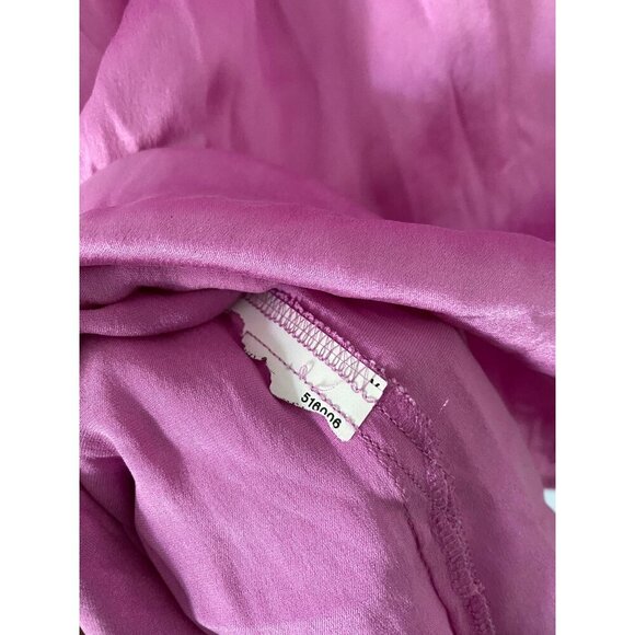 Basler Pink Sleeveless Top Size Medium Silky Pink Shell Pleated Detail - Picture 4 of 8
